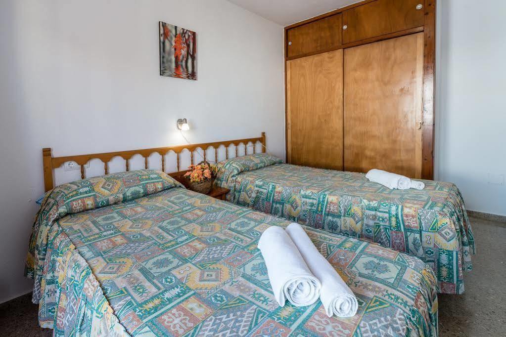 Tabbu Ibiza Apartments Плайя Ден Босса Экстерьер фото